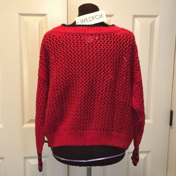 Cropped Sweater - Picture 6 of 6